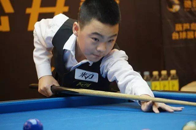 花缭乱的背 花缭乱的背