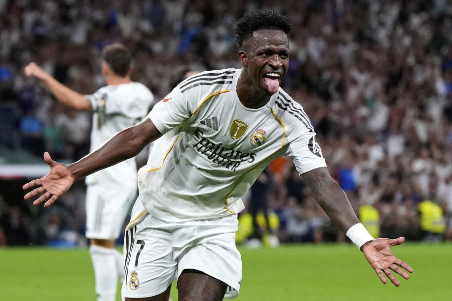 托马斯与津 托马斯与津